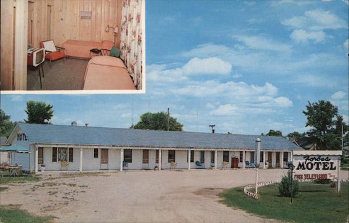 Warblers Way Motel (Forbes Motel) - Vintage Postcard